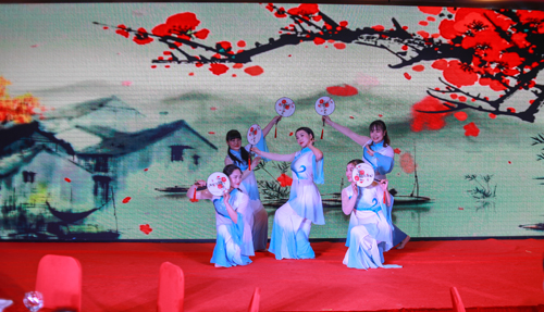 大禹漢光2018年“同心同行，共創(chuàng)未來”主題年會圓滿成功